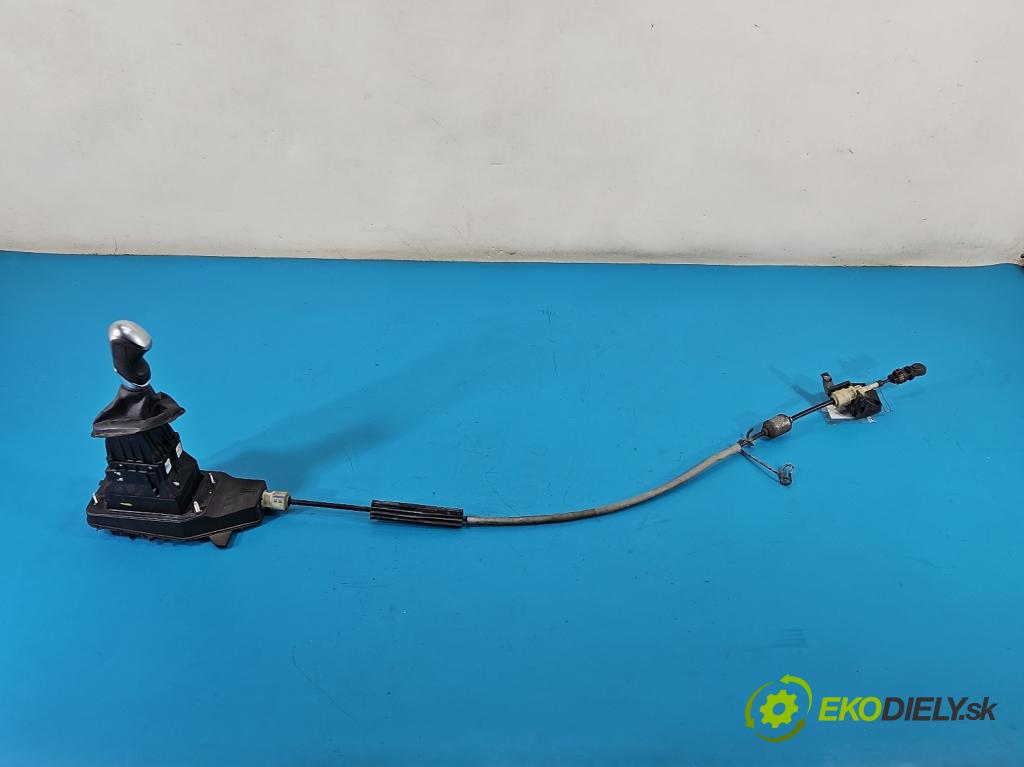 Peugeot 508 I 2010-2018 1.6 thp 156 HP automatic 115 kW 1598 cm3 5- Páka: Změny: stupeň,rýchlosť 9685328080 (Rýchlostná páka (kulisa))