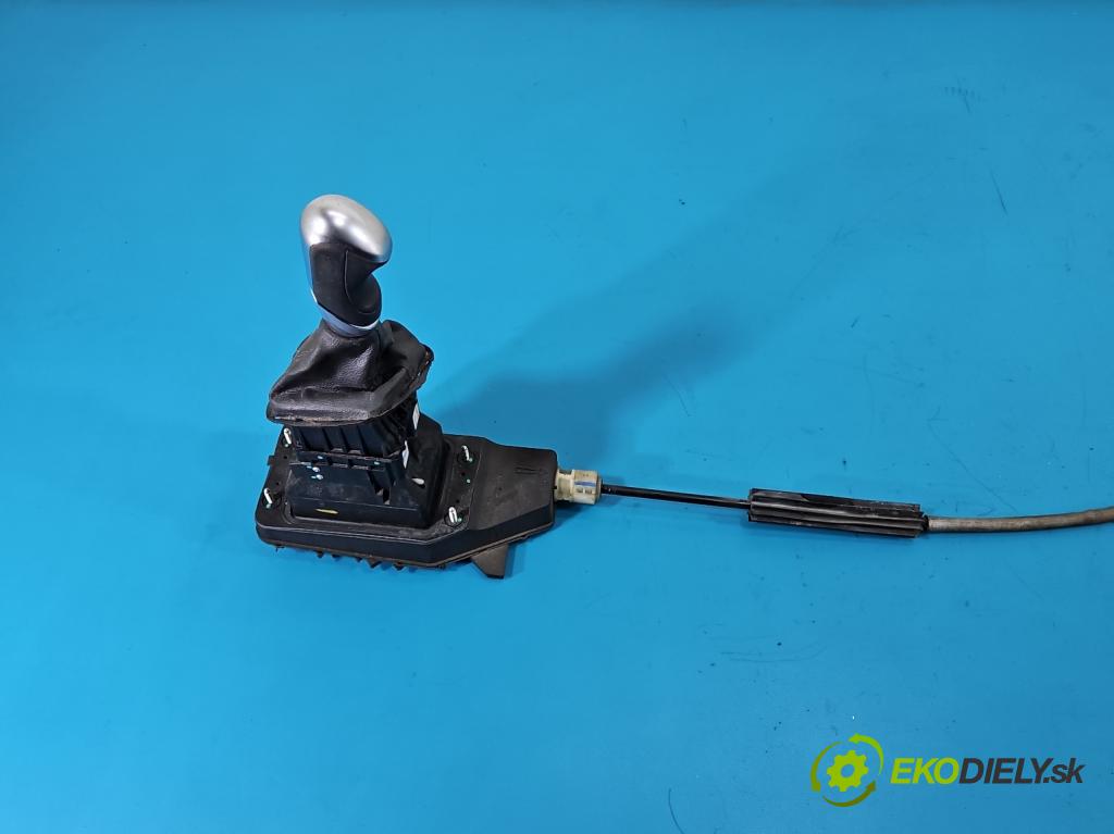 Peugeot 508 I 2010-2018 1.6 thp 156 HP automatic 115 kW 1598 cm3 5- Páka: Změny: stupeň,rýchlosť 9685328080 (Rýchlostná páka (kulisa))