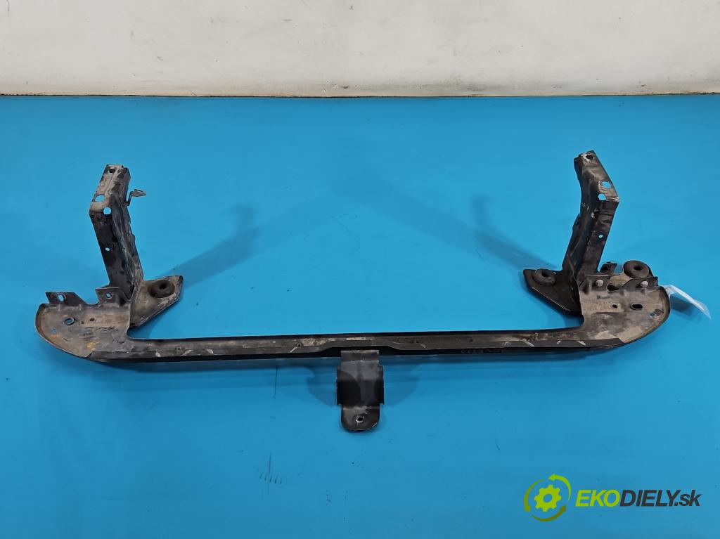 Maserati Quattroporte VI 13- 3.0 V6 automatic 301 kW 2979 cm3 4- stěna přední  (Přední výztuha)