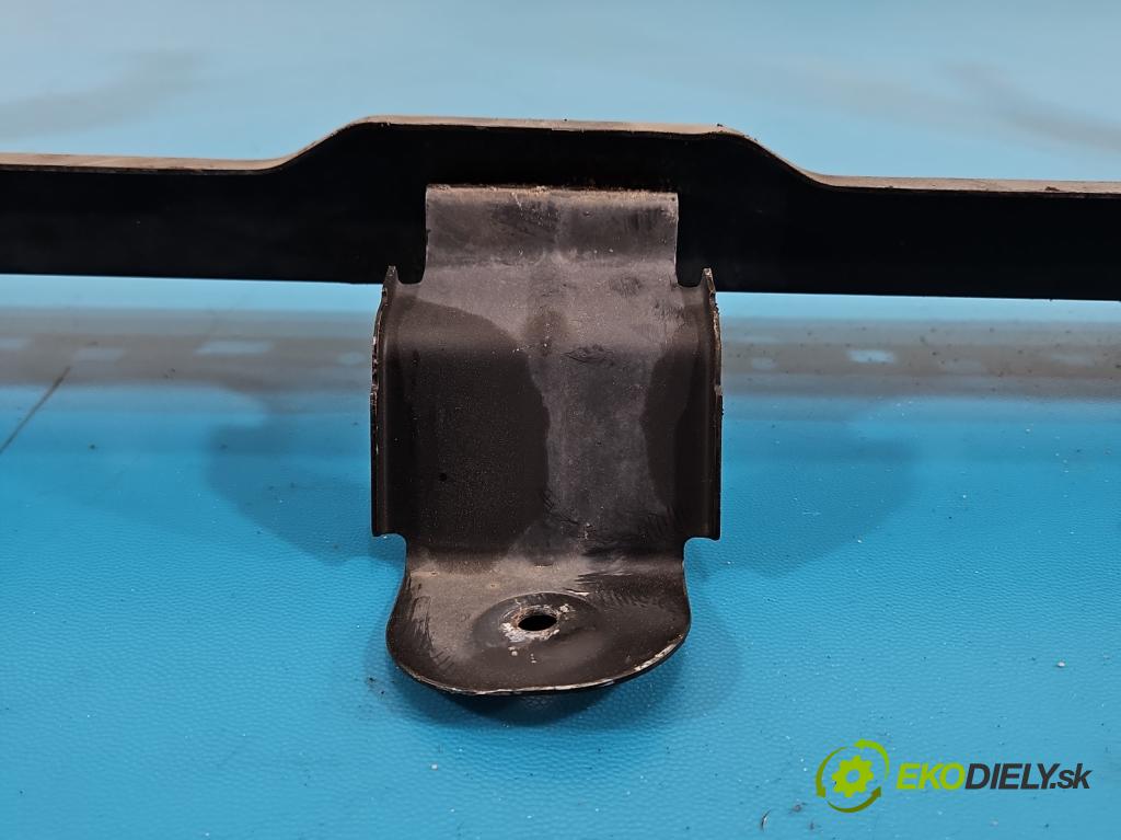 Maserati Quattroporte VI 13- 3.0 V6 automatic 301 kW 2979 cm3 4- stěna přední  (Přední výztuha)