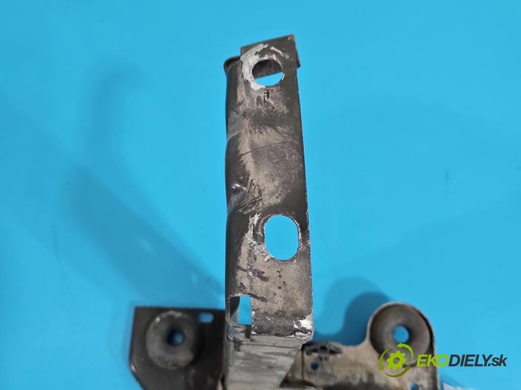 Maserati Quattroporte VI 13- 3.0 V6 automatic 301 kW 2979 cm3 4- stěna přední  (Přední výztuha)