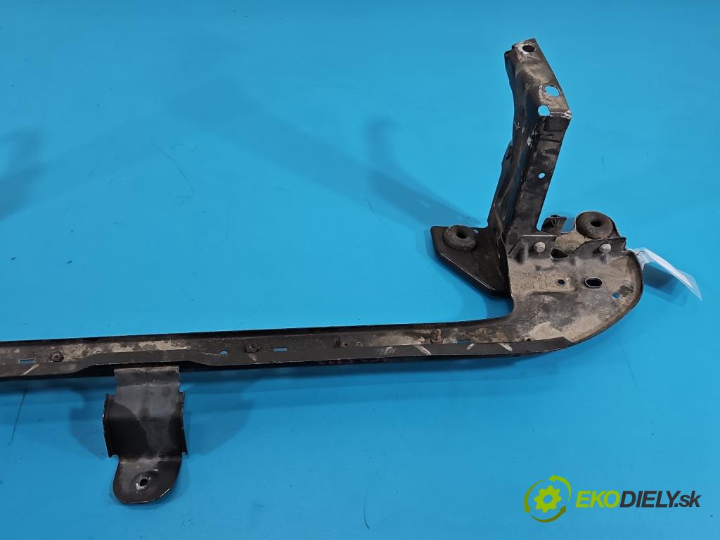 Maserati Quattroporte VI 13- 3.0 V6 automatic 301 kW 2979 cm3 4- stěna přední  (Přední výztuha)