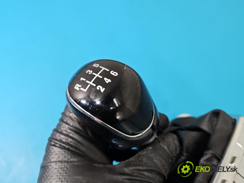 Ford Kuga Mk1 2008-2013 2.0 tdci 136 HP manual 100 kW 1997 cm3 5- Páka: Změny: stupeň,rýchlosť 8V4R7E395LA (Rýchlostná páka (kulisa))