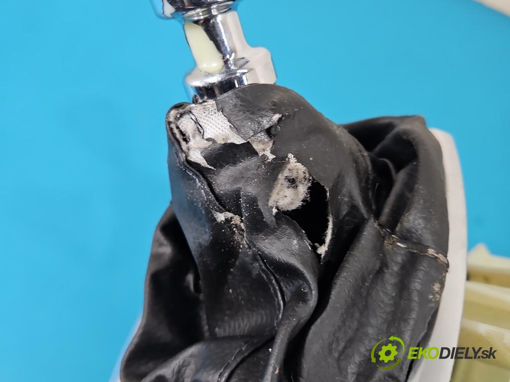 Ford Kuga Mk1 2008-2013 2.0 tdci 136 HP manual 100 kW 1997 cm3 5- Páka: Změny: stupeň,rýchlosť 8V4R7E395LA (Rýchlostná páka (kulisa))