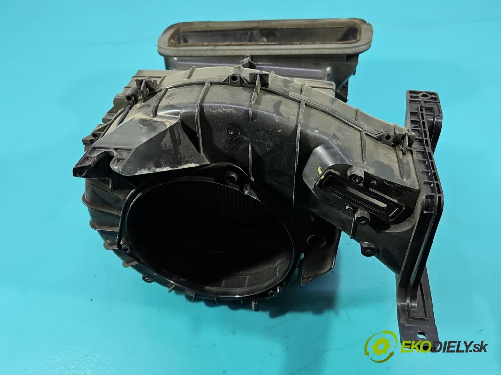 Isuzu D-Max II 2011-2019 2.5 crdi 163 hp manual 120 kW 2499 cm3 2- radiátor 8982330520 (Radiátor topení)