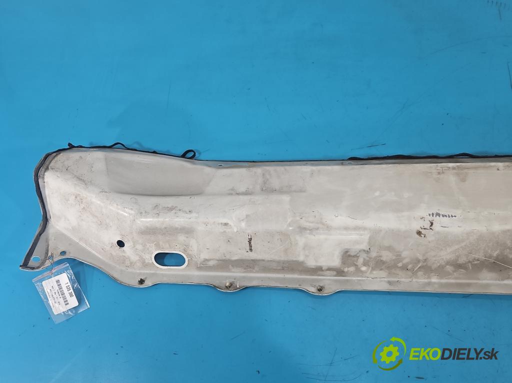 Isuzu D-Max II 2011-2019 2.5d 163 HP manual 120 kW 2499 cm3 2- torpédo  (Torpédo (plast pod čelným sklom))