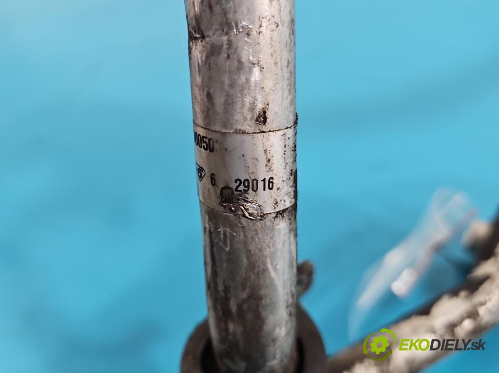 Maserati Quattroporte VI 13- 3.0 V6 automatic 301 kW 2979 cm3 4- rúrka klimatizácie