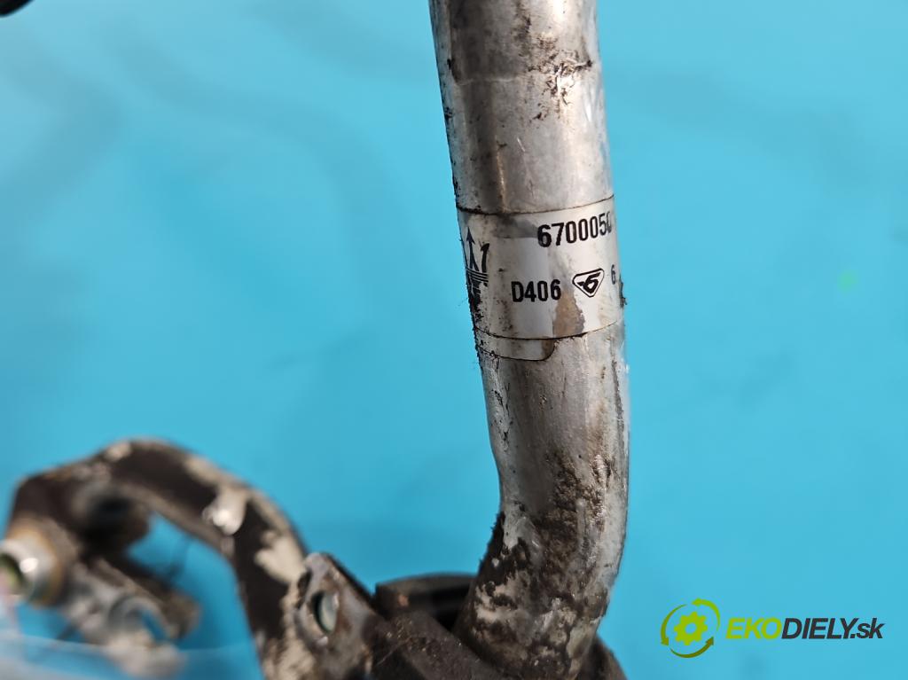 Maserati Quattroporte VI 13- 3.0 V6 automatic 301 kW 2979 cm3 4- rúrka klimatizácie