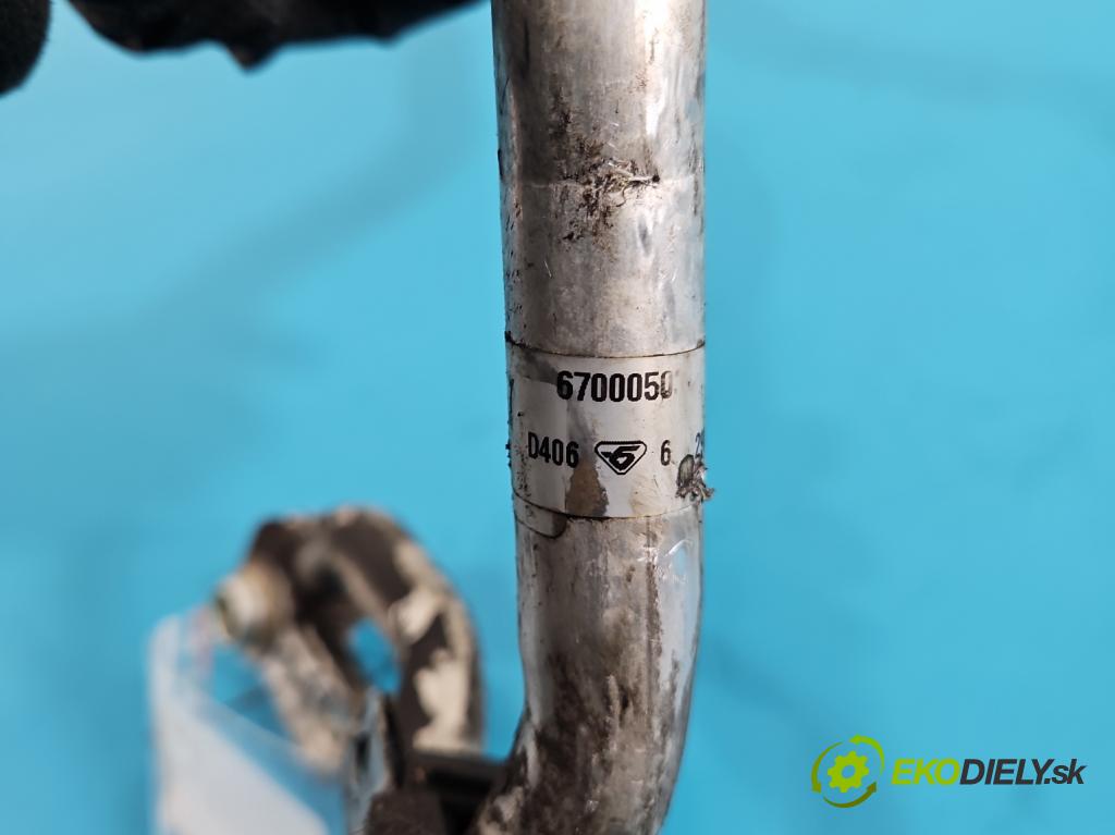 Maserati Quattroporte VI 13- 3.0 V6 automatic 301 kW 2979 cm3 4- rúrka klimatizácie