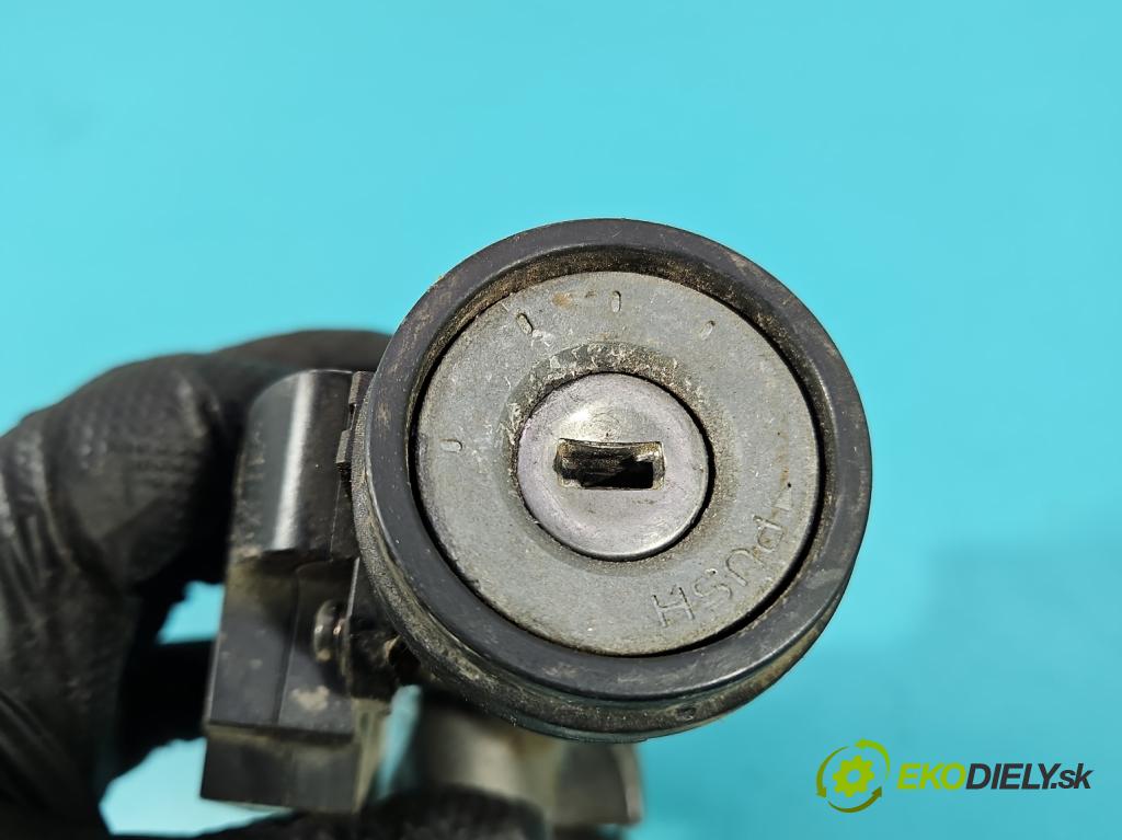 Isuzu D-Max II 2011-2019 2.5 crdi 163 HP manual 120 kW 2499 cm3 2- Spínačka 8981232605 (Spínacia skrinka)