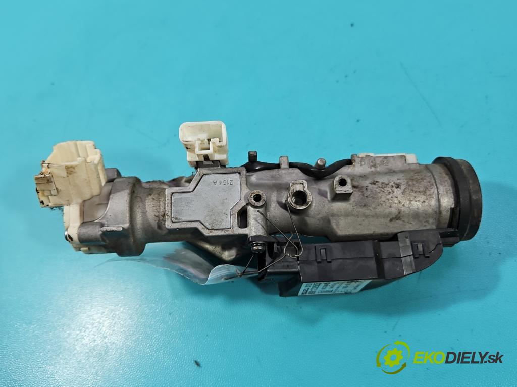 Isuzu D-Max II 2011-2019 2.5 crdi 163 HP manual 120 kW 2499 cm3 2- Spínačka 8981232605 (Spínacia skrinka)