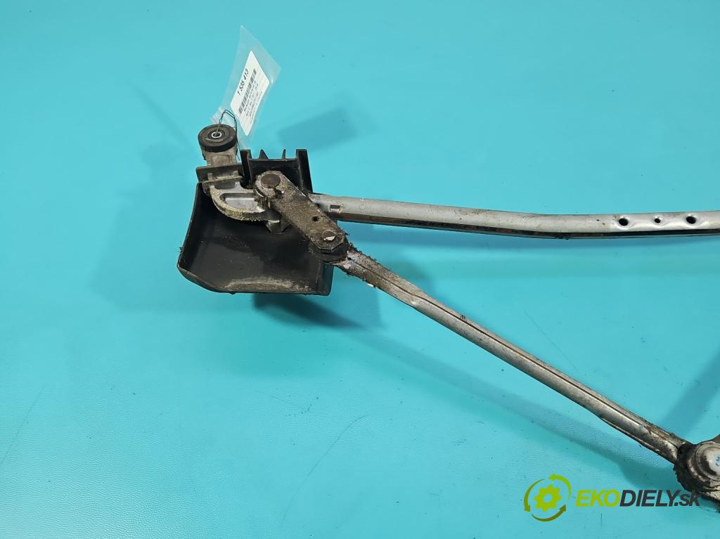 Isuzu D-Max II 2011-2019 2.5d 163 HP manual 120 kW 2499 cm3 2- mechanizmus stieračov