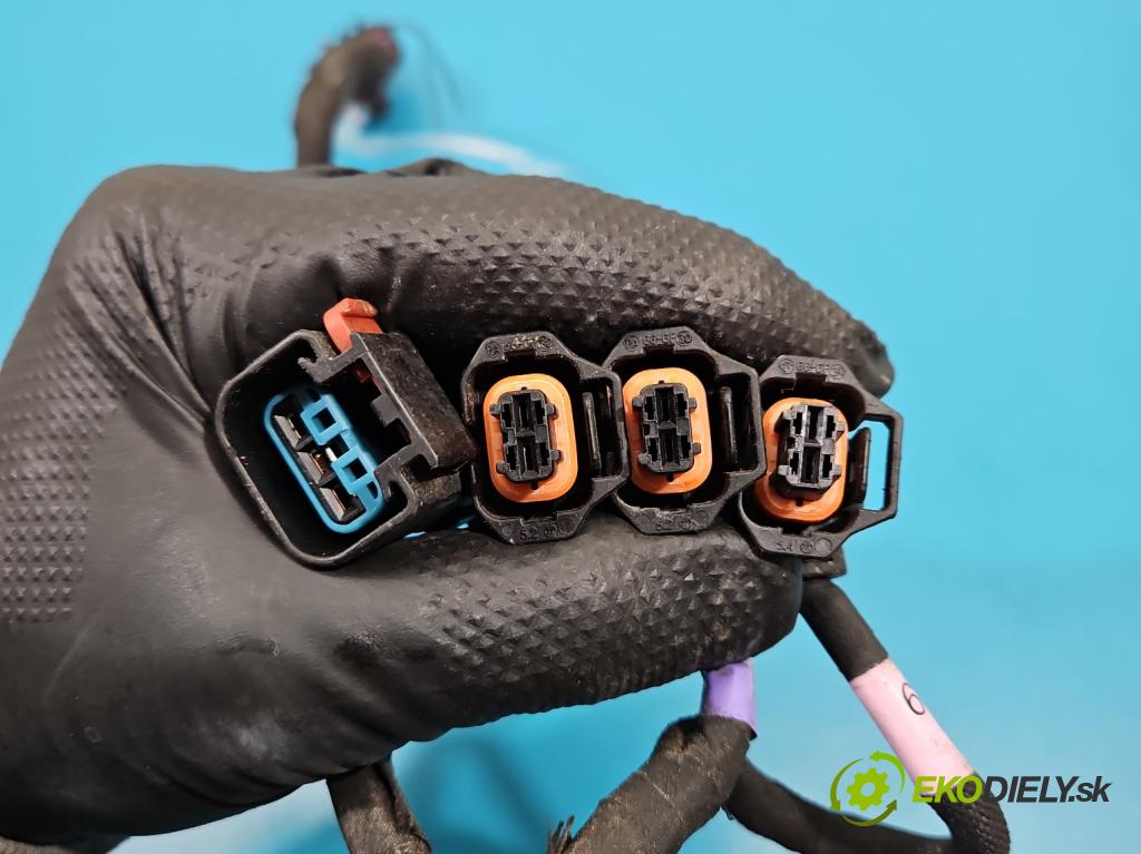 Maserati Quattroporte VI 13- 3.0 V6 automatic 301 kW 2979 cm3 4- Balíček: vstřikovače 296209