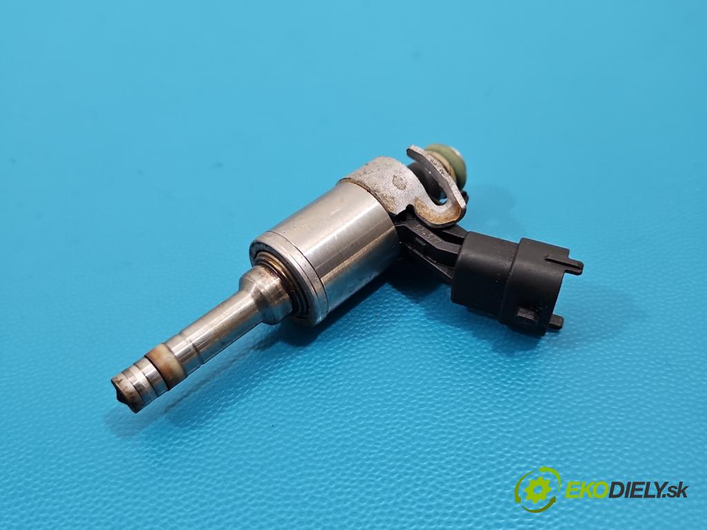 Maserati Quattroporte VI 13- 3.0 V6 automatic 301 kW 2979 cm3 4- vstrek 0261500427 (Vstrekovač paliva)