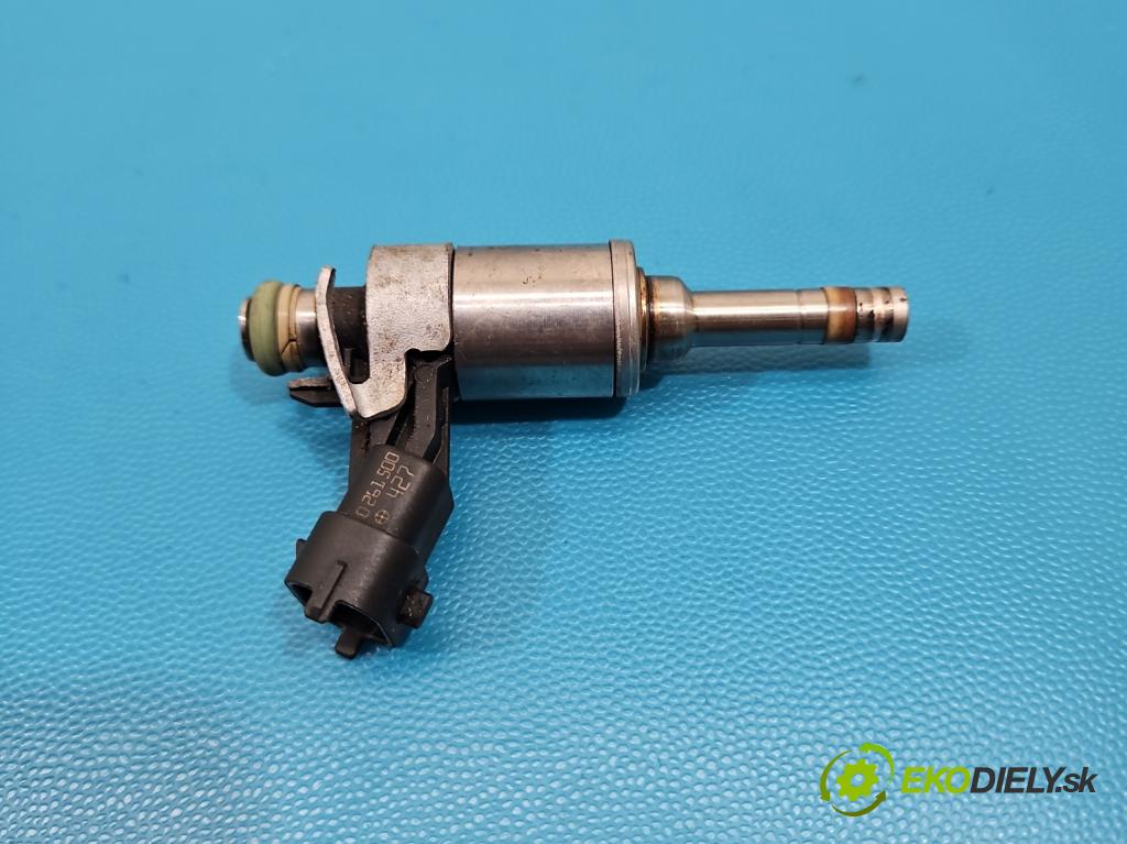 Maserati Quattroporte VI 13- 3.0 V6 automatic 301 kW 2979 cm3 4- vstřikovač 0261500427 (Vstřikovač paliva)