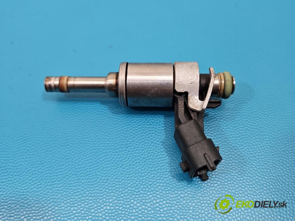 Maserati Quattroporte VI 13- 3.0 V6 automatic 301 kW 2979 cm3 4- vstřikovač 0261500427 (Vstřikovač paliva)