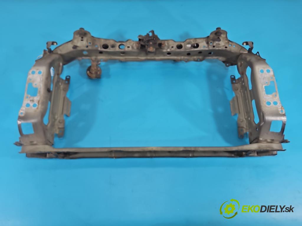 Toyota Yaris III 2011-2020 1.0 vvti 69KM manual 51 kW 998 cm3 5- stěna přední  (Přední výztuha)