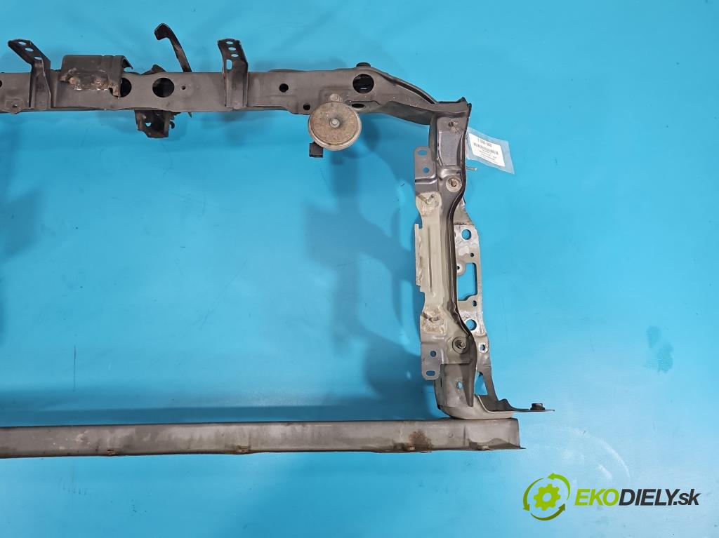 Toyota Yaris III 2011-2020 1.0 vvti 69KM manual 51 kW 998 cm3 5- stěna přední  (Přední výztuha)