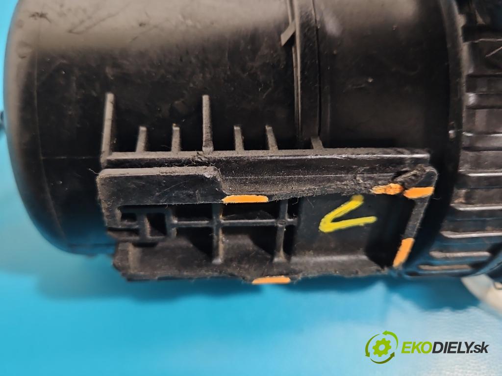 Isuzu D-Max II 2011-2019 2.5d 163 hp manual 120 kW 2499 cm3 2- obal filtra paliva 8982399830