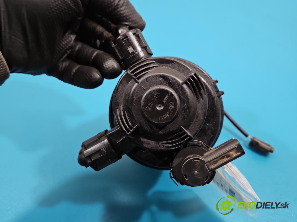 Isuzu D-Max II 2011-2019 2.5d 163 hp manual 120 kW 2499 cm3 2- obal filtra paliva 8982399830