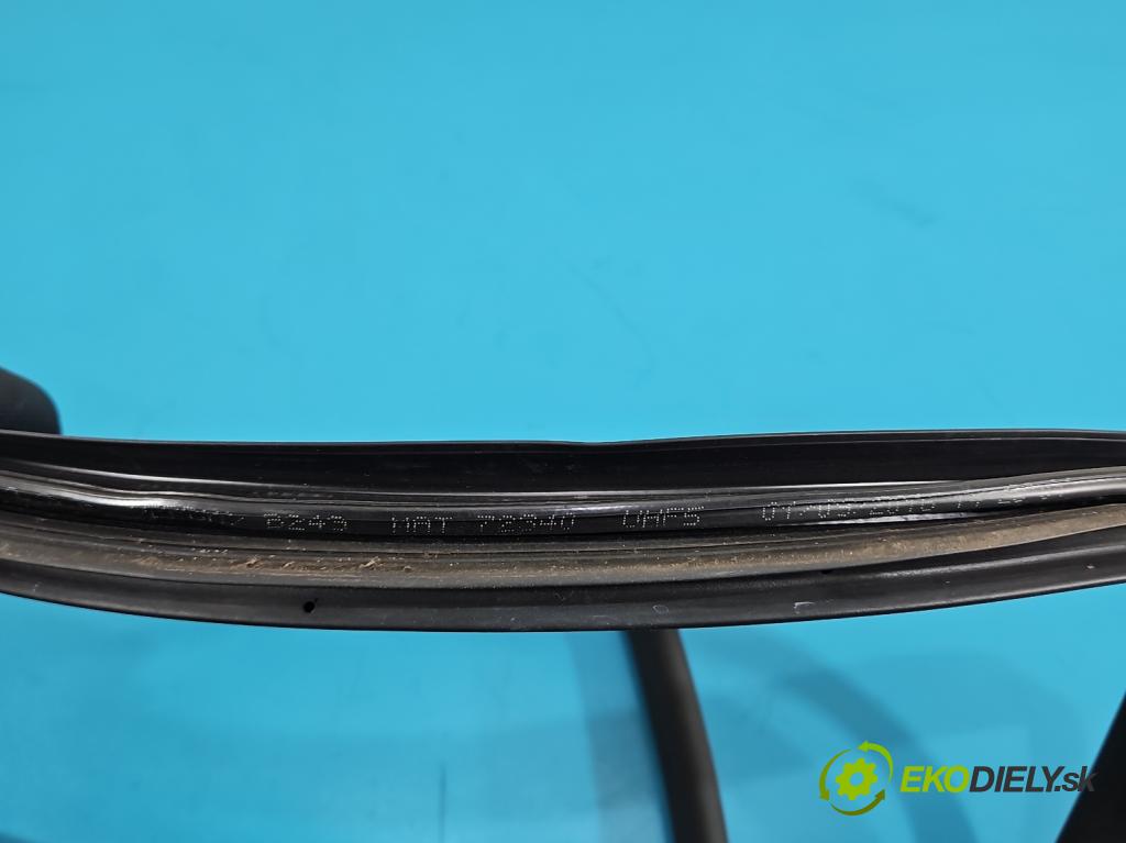 Maserati Quattroporte VI 13- 3.0 V6 automatic 301 kW 2979 cm3 4- Těsnění: dveře zadní levé  (Karoserie ostatní)