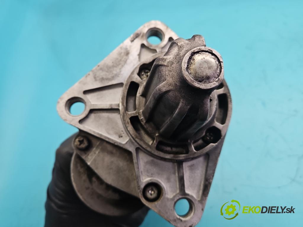 Kia Pregio 2.7d 82 HP manual 60 kW 2665 cm3 4- štartér  (Štartér)