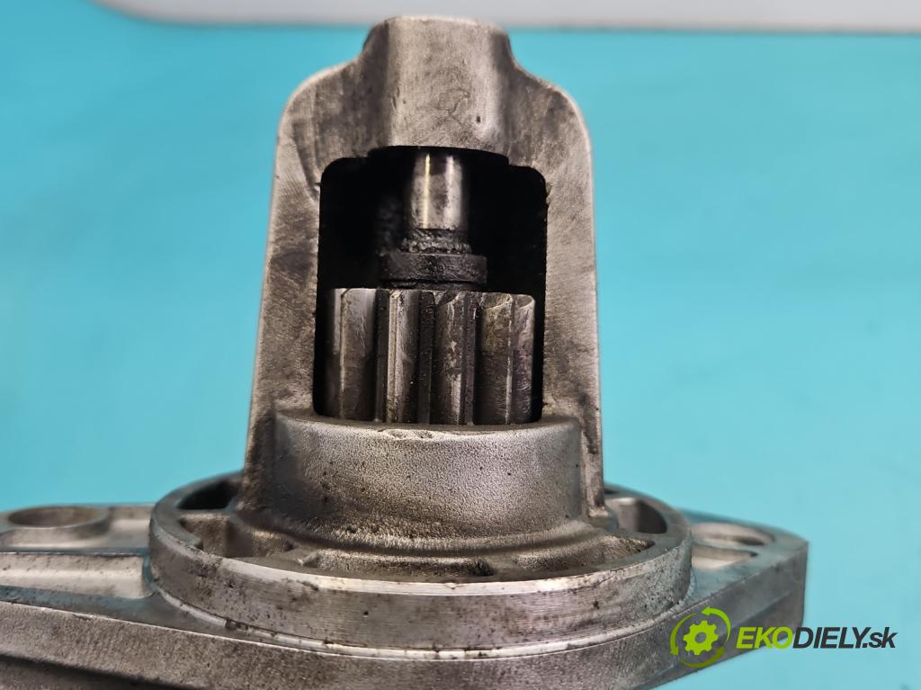 Kia Pregio 2.7d 82 HP manual 60 kW 2665 cm3 4- štartér  (Štartér)