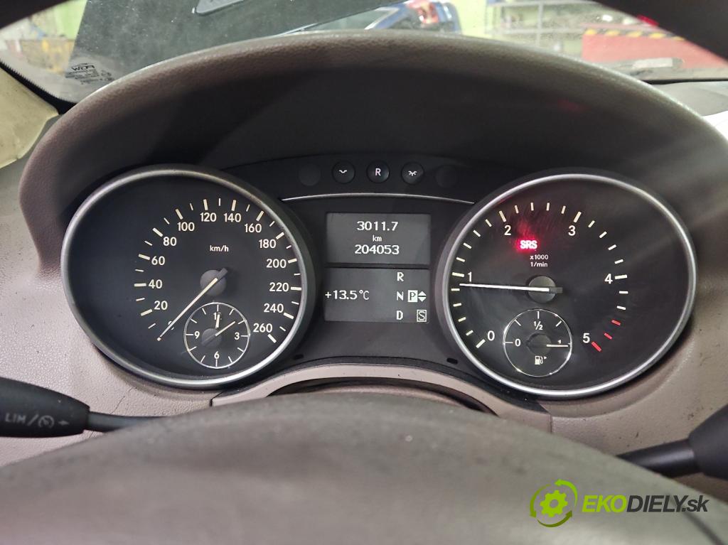 Mercedes ML W164 2005-2011 3.0 cdi 224hp automatic 165 kW 2987 cm3 5- prístrojovka/ budíky A1645408947 (Prístrojová doska)