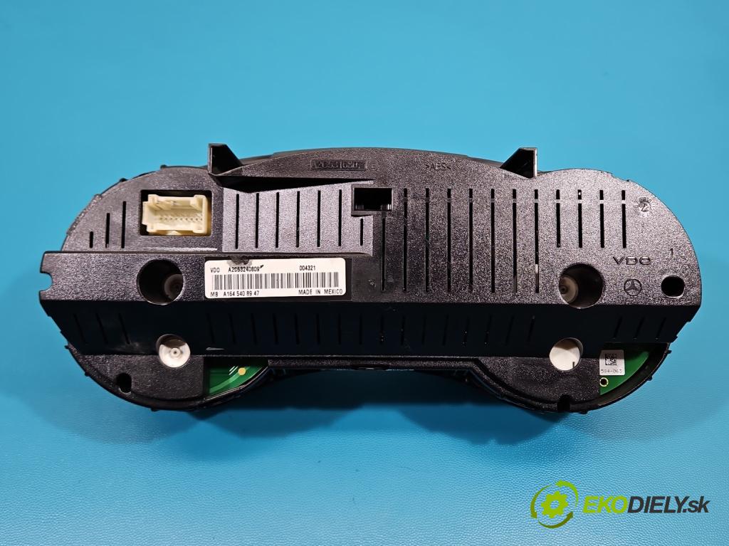 Mercedes ML W164 2005-2011 3.0 cdi 224hp automatic 165 kW 2987 cm3 5- prístrojovka/ budíky A1645408947 (Prístrojová doska)