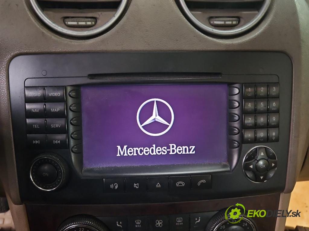 Mercedes ML W164 2005-2011 3.0 cdi 224hp automatic 165 kW 2987 cm3 5- Radio originál A1648202679