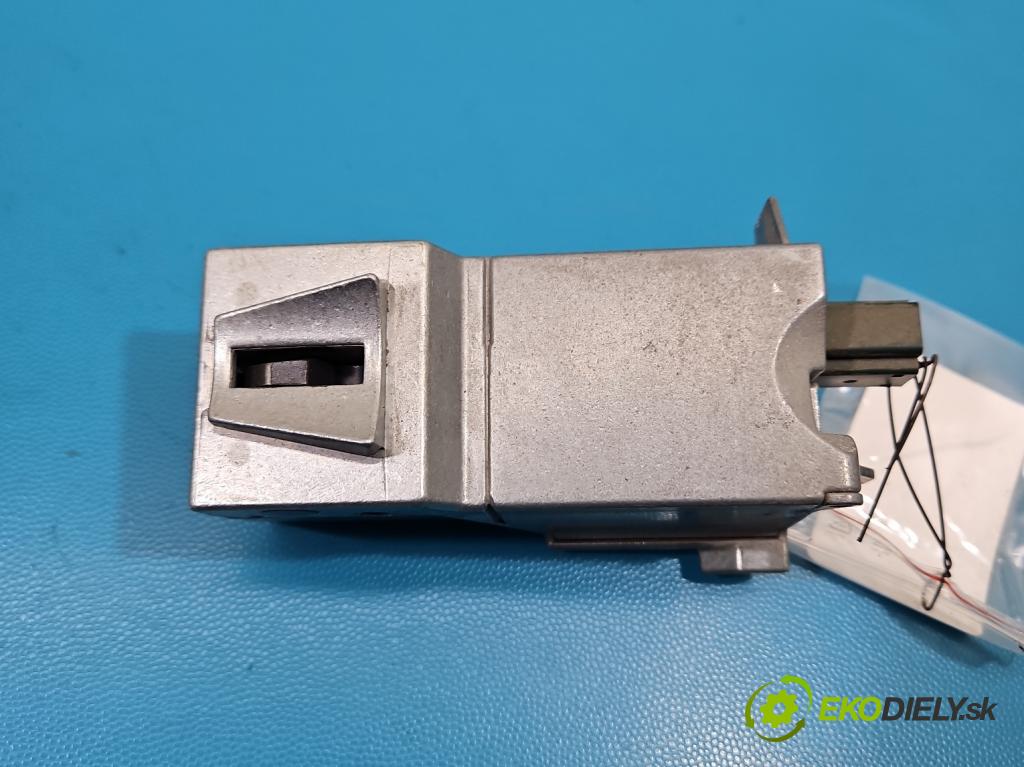 Ford Kuga Mk1 2008-2013 2.0 tdci 136hp manual 100 kW 1997 cm3 5- Blokada: řízení: 8M51-3F880-GD (Řízení ostatní)