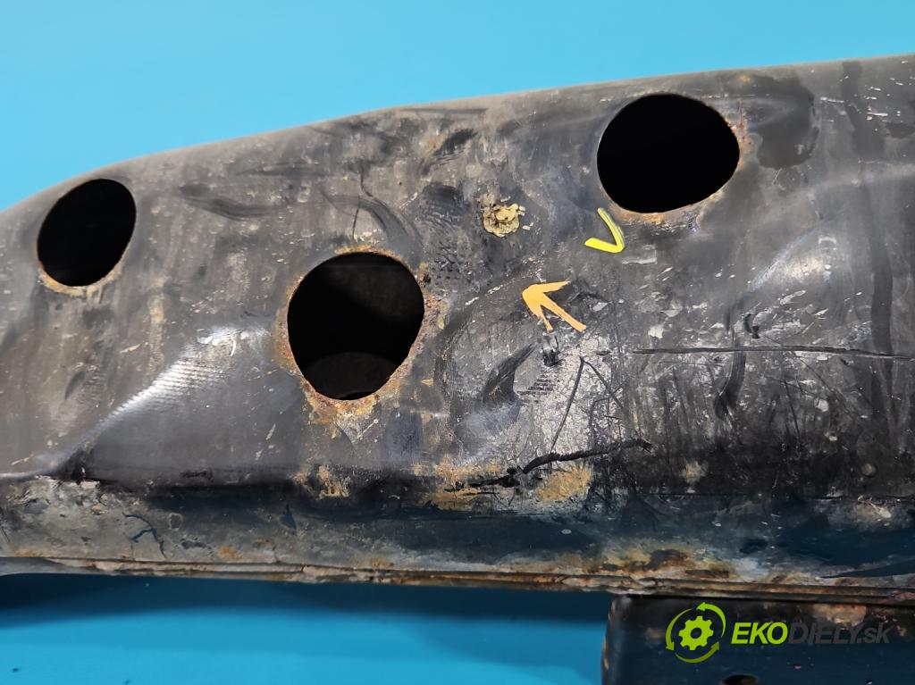 Isuzu D-Max II 2011-2019 2.5d 163 HP manual 120 kW 2499 cm3 2- výstuha nárazník predné