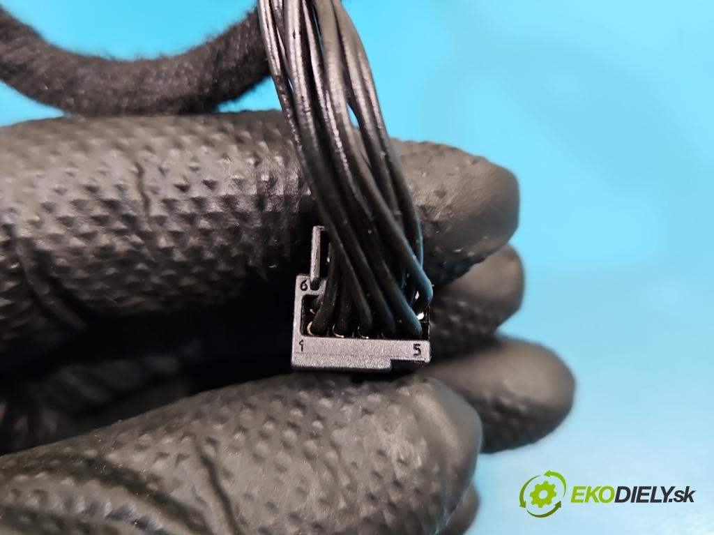 Mercedes ML W164 2005-2011 3.0 cdi 224 hp automatic 165 kW 2987 cm3 5- zpětné zrcátko pravé A 164 810 30 16 (Klika dveří ostatní)