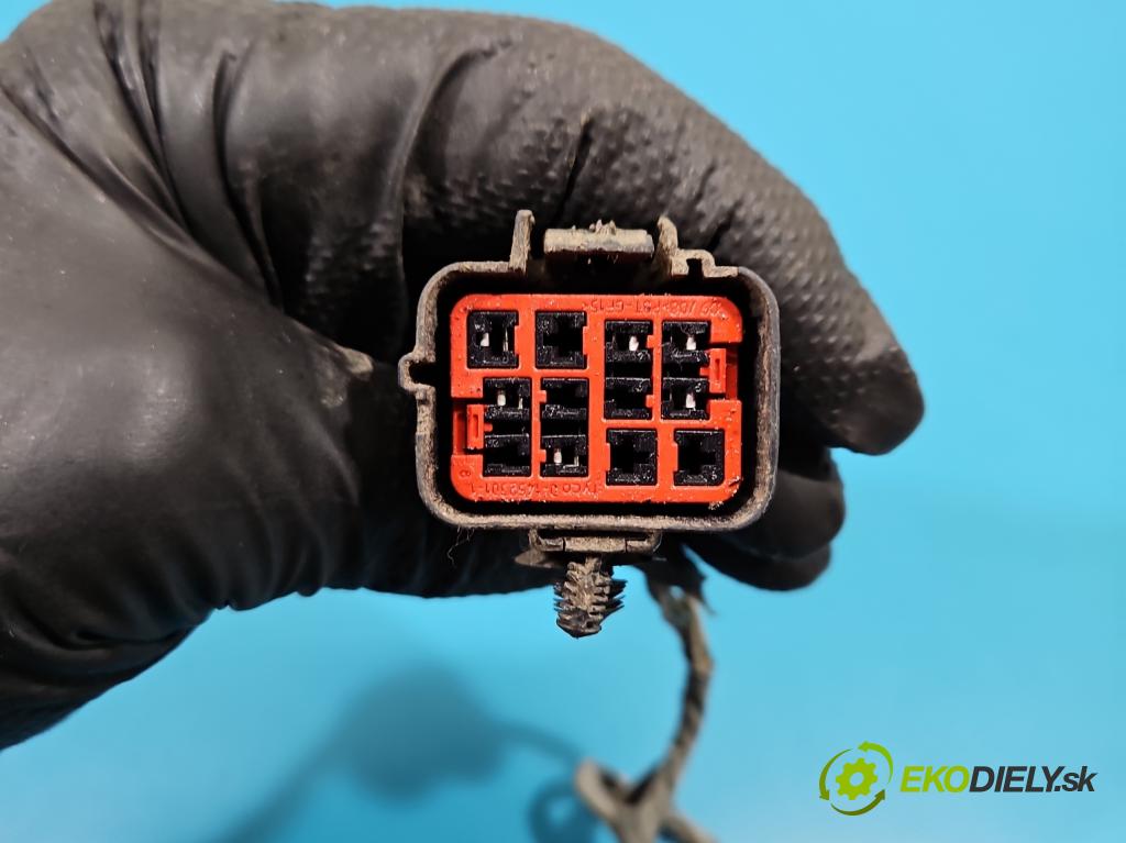 Ford Kuga Mk1 2008-2013 2.0 tdci 136hp manual 100 kW 1997 cm3 5- Balíček: nárazníku zadní 8V4T-15K868