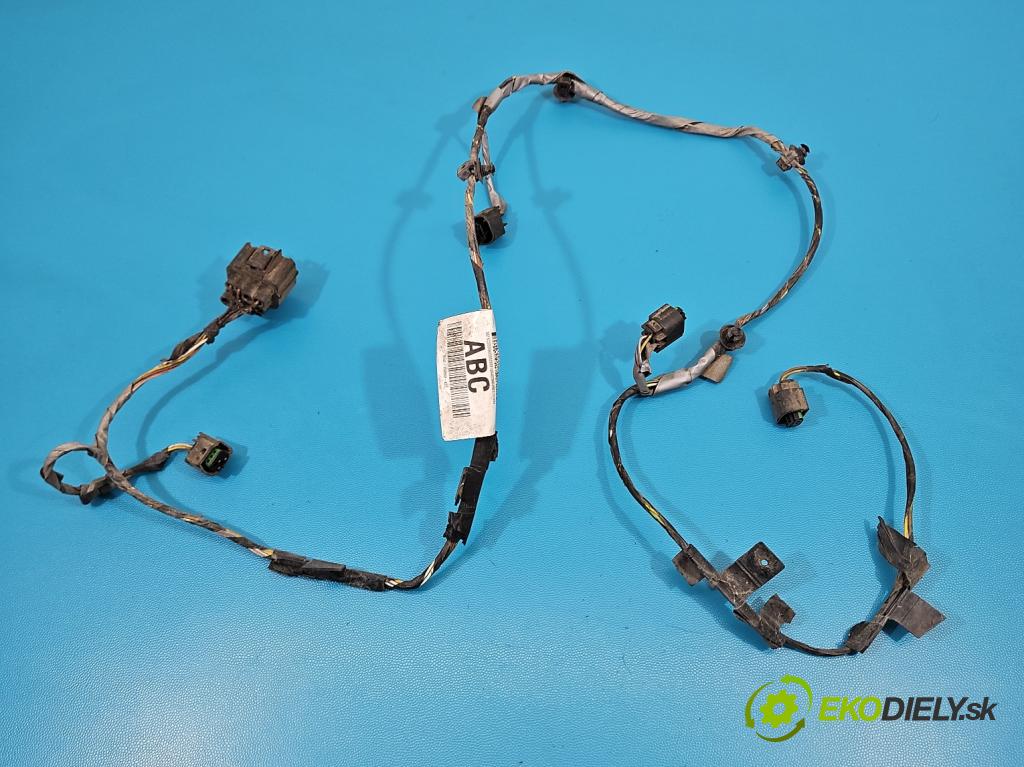 Ford Kuga Mk1 2008-2013 2.0 tdci 136hp manual 100 kW 1997 cm3 5- Balíček: nárazníku zadní 8V4T-15K868