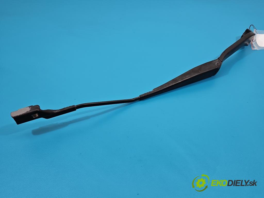 Ford Kuga Mk1 2008-2013 2.0 tdci 136 HP manual 100 kW 1997 cm3 5- rameno stieračov ľavé 8V4117526AC