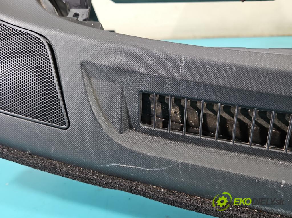 Isuzu D-Max II 2011-2019 2.5d 163 hp manual 120 kW 2499 cm3 2- kokpit,přistrojova deska