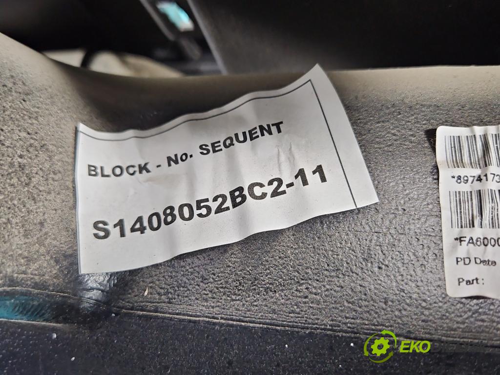 Isuzu D-Max II 2011-2019 2.5d 163 hp manual 120 kW 2499 cm3 2- kokpit,přistrojova deska