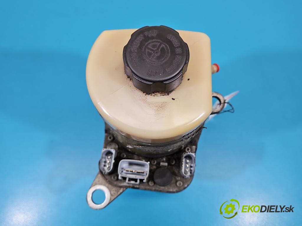 Ford Kuga Mk1 2008-2013 2.0 tdci 136hp manual 100 kW 1997 cm3 5- čerpadlo posilovač 4M513K514CC (Servočerpadlo)