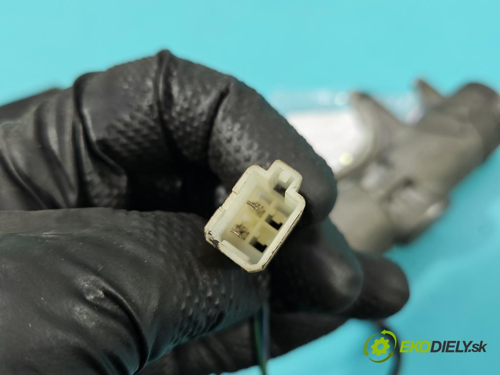 Kia Pregio 2.7d 82 HP manual 60 kW 2665 cm3 4- Spínačka  (Spínacia skrinka)