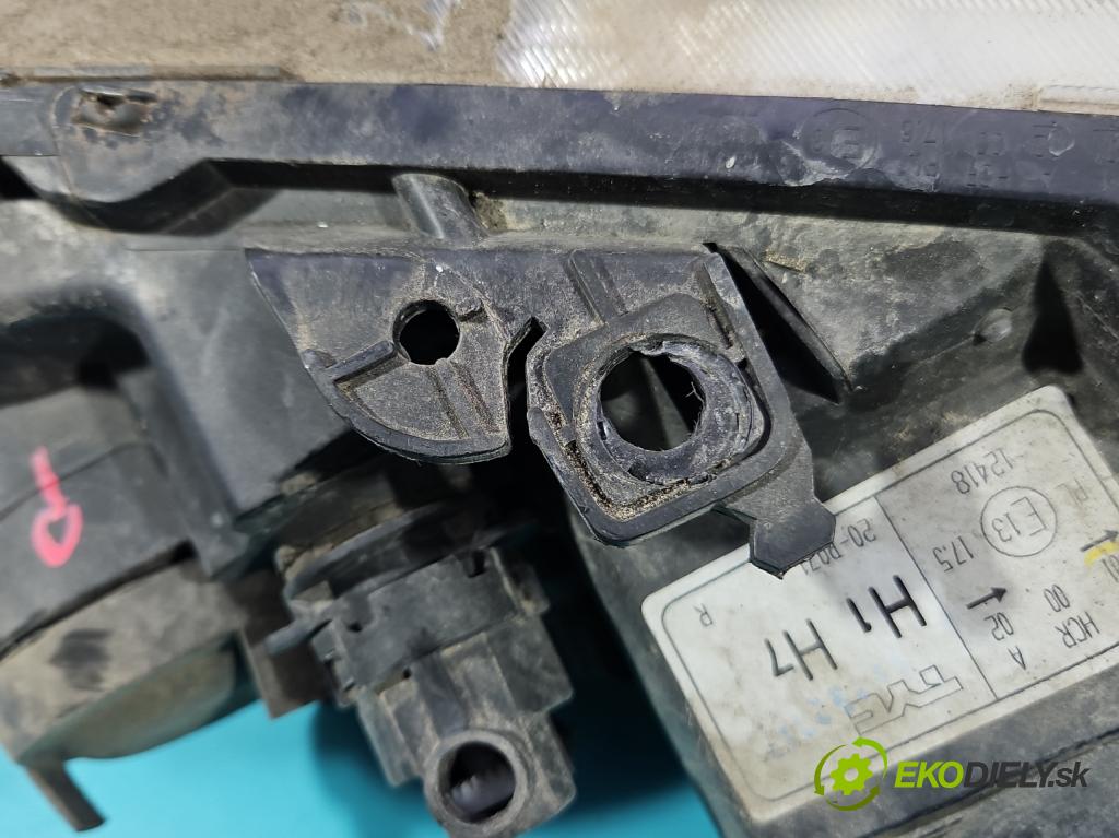 Renault Megane II 2003-2008 1.5 dci 86 HP manual 63 kW 1461 cm3 3- Reflektor: pravý  (Svetlo predné pravé)