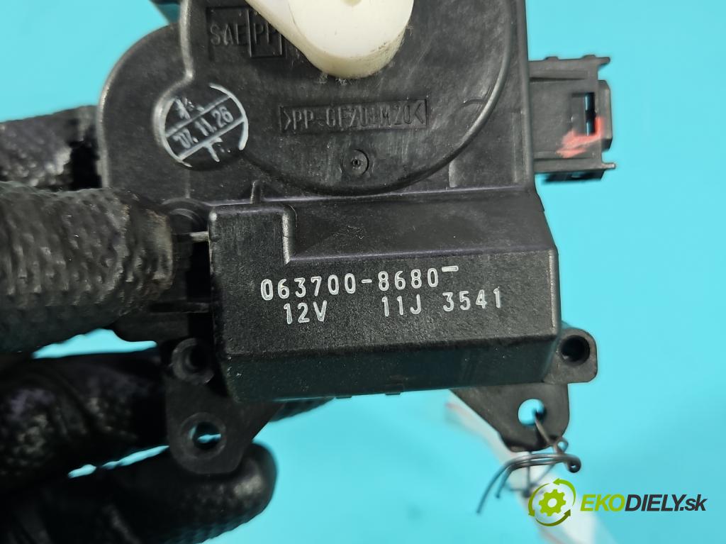 Toyota Avensis II T25 2003-2008 2.2 d-cat 177 HP manual 130 kW 2231 cm3 5- motor: kúrenia 063700-8680
