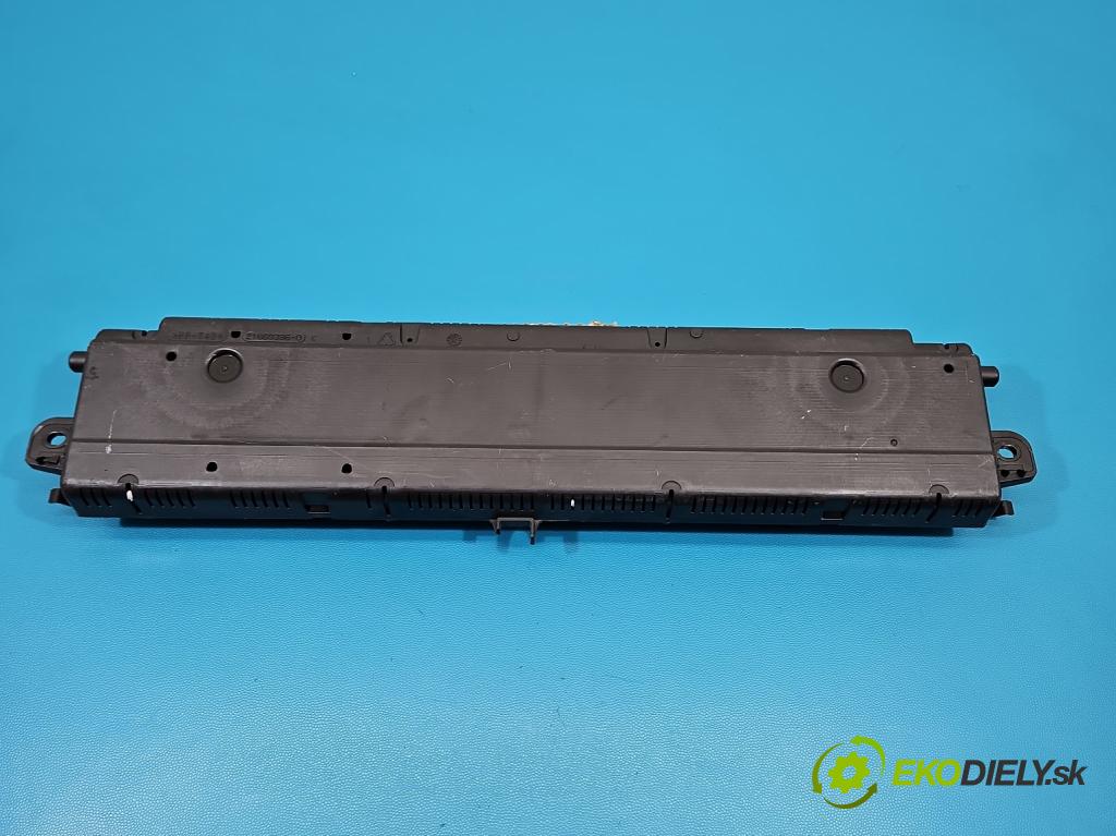 Renault Scenic II 2003-2009 1.9 dci 120 HP manual 88 kW 1870 cm3 5- prístrojovka/ budíky P8200451505A (Prístrojová doska)