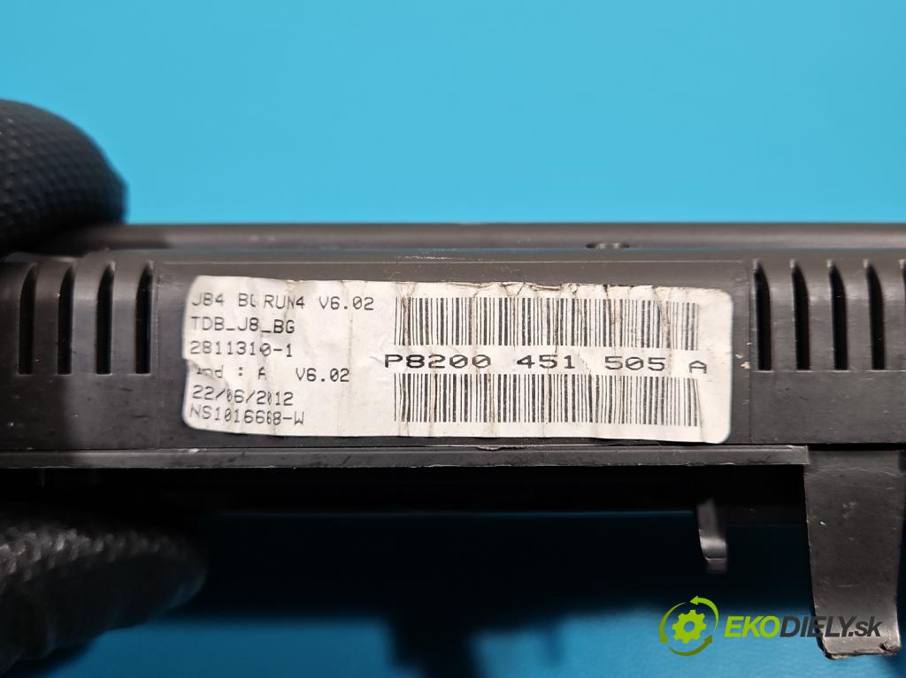 Renault Scenic II 2003-2009 1.9 dci 120 HP manual 88 kW 1870 cm3 5- prístrojovka/ budíky P8200451505A (Prístrojová doska)