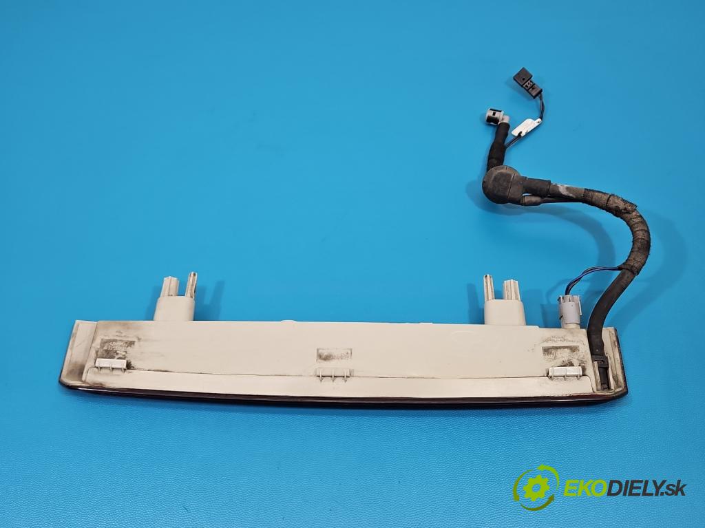 Bmw X5 F15 2013-2018 3.0d 258 hp automatic 190 kW 2993 cm3 5- světlo: 7290-090-09