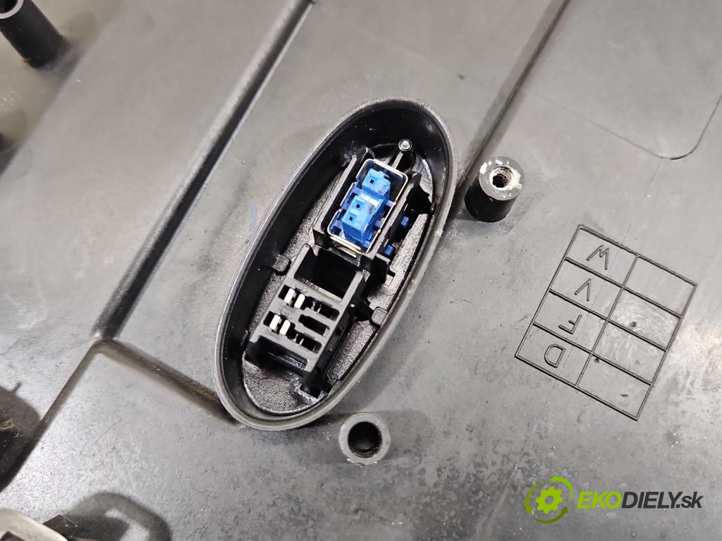 Bmw X6 E71 2007–2014 3.0d 306KM automatic 225 kW 2993 cm3 5- Reflektor: pravý 7271358 (Svetlo predné pravé)