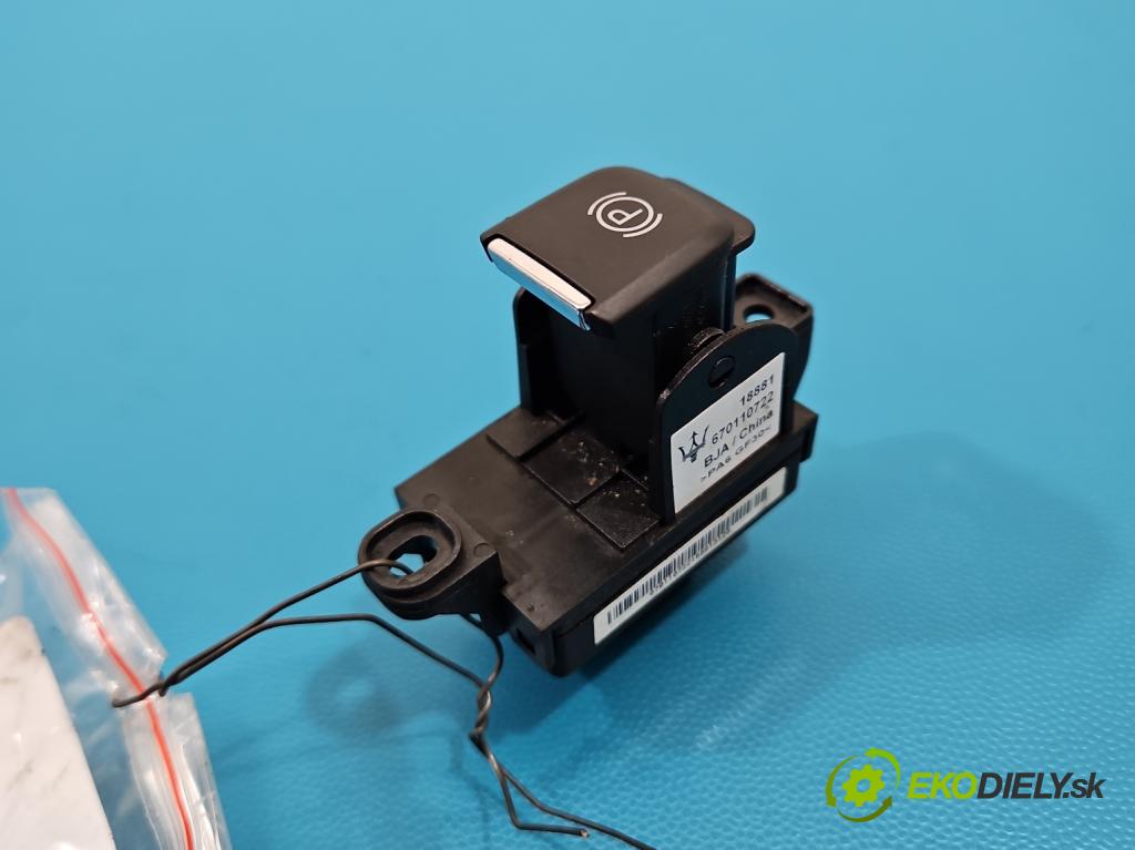 Maserati Quattroporte VI 13- 3.0 V6 automatic 301 kW 2979 cm3 4- prepínač brzda: ručný 670110722 (Prepínacie páčky pod volantom)