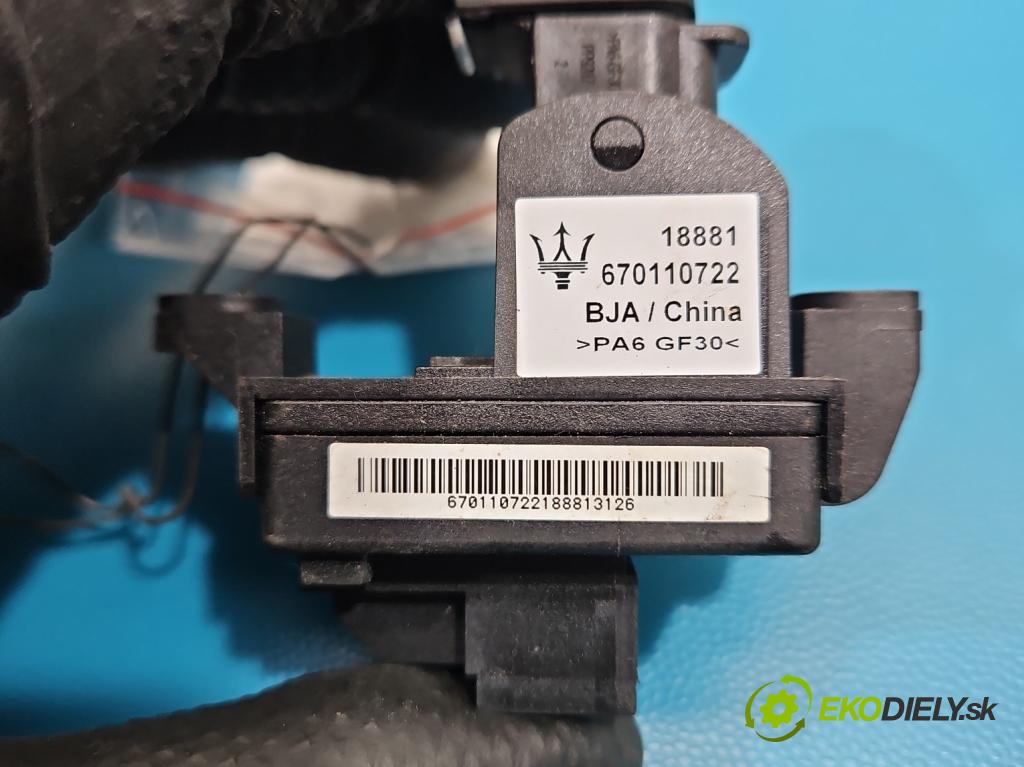 Maserati Quattroporte VI 13- 3.0 V6 automatic 301 kW 2979 cm3 4- prepínač brzda: ručný 670110722 (Prepínacie páčky pod volantom)