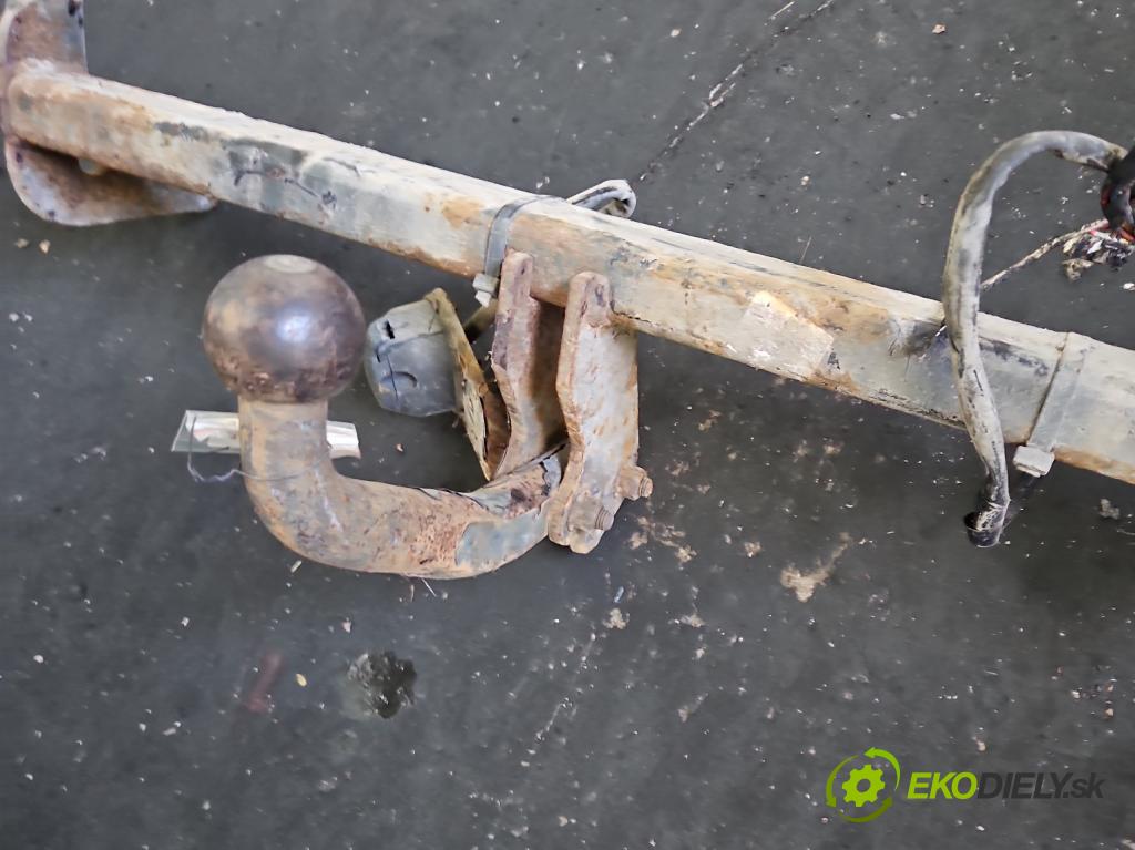 Opel Zafira B 2005-2014 1.9 CDTI 120 hp manual 88 kW 1910 cm3 5- oko tažné  (Tažné zařízení)