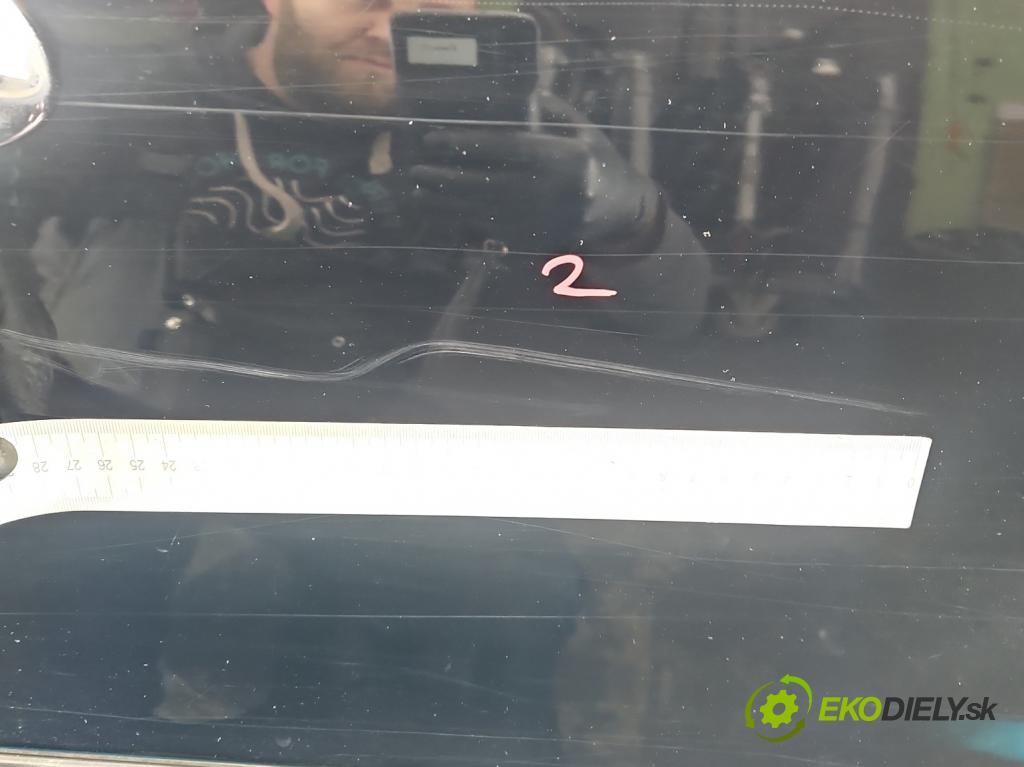 Mercedes ML W164 2005-2011 3.0 cdi 224hp automatic 165 kW 2987 cm3 5- dvere predné pravé  (Kľučka dverí ostatné)